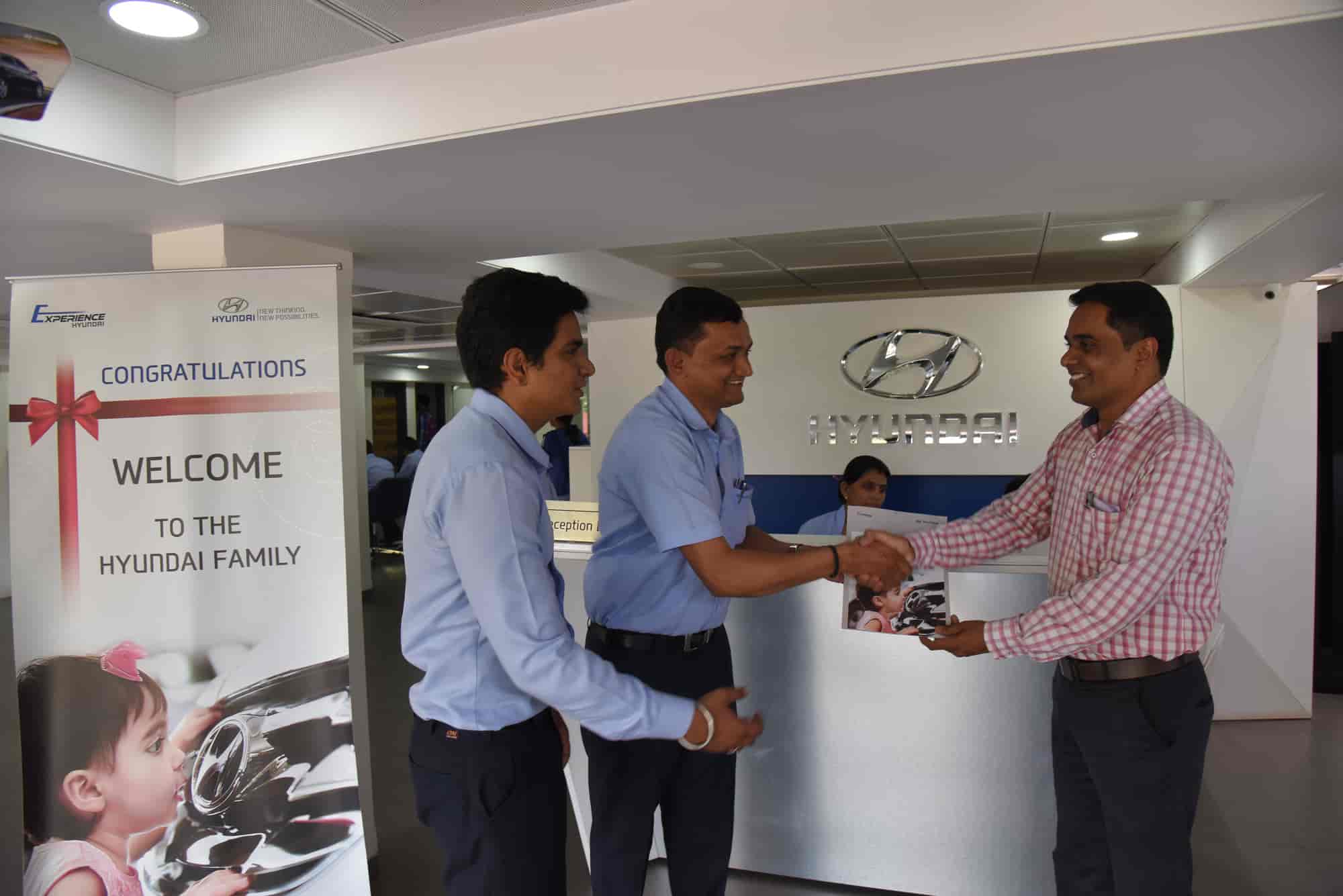 Shirode Cars Pvt Ltd in Bodhle Nagar,Nashik Best Car Dealers in