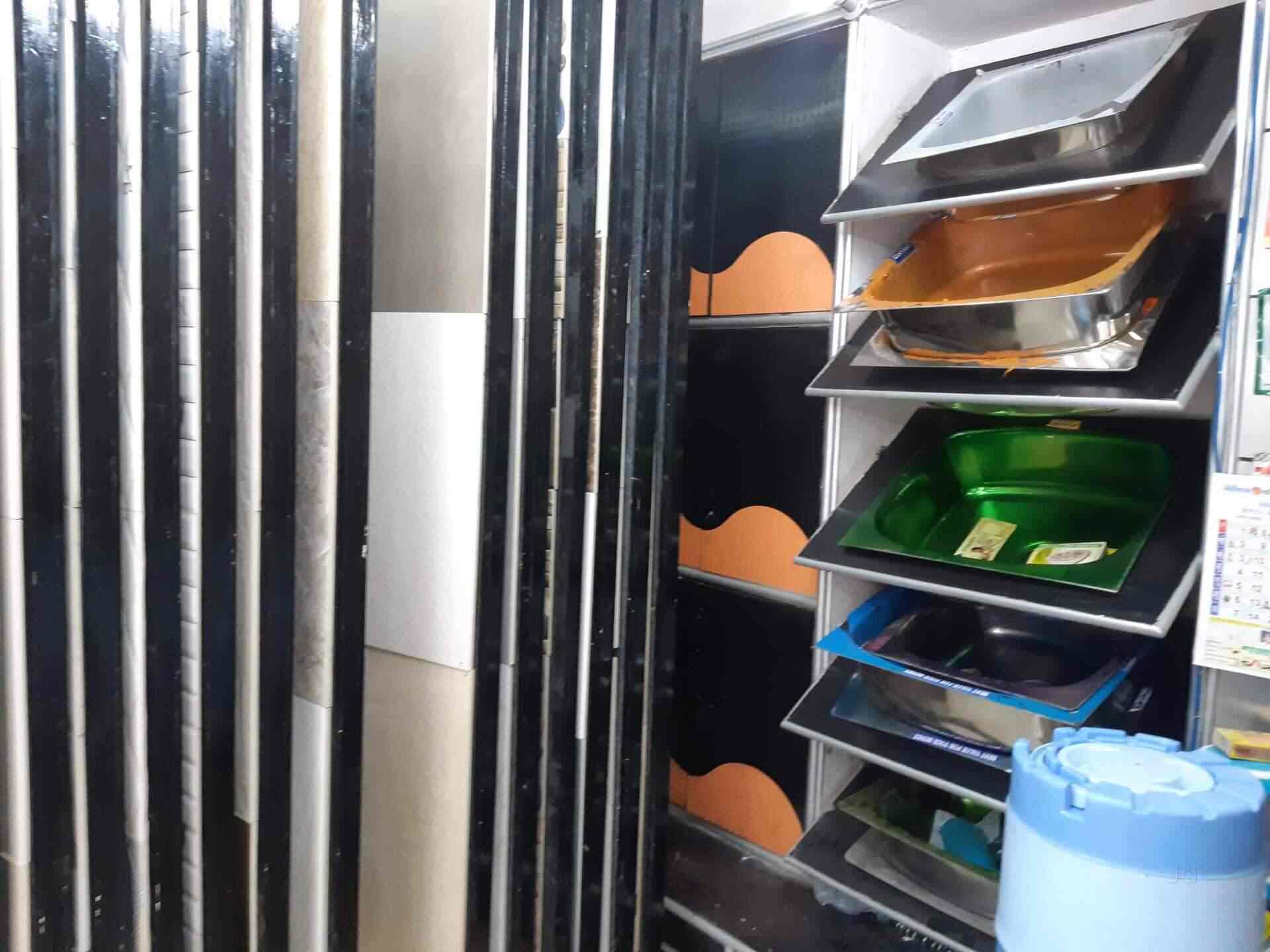 Kohinoor Ceramics And Marbles in Nashik Road,Nashik Best Commode