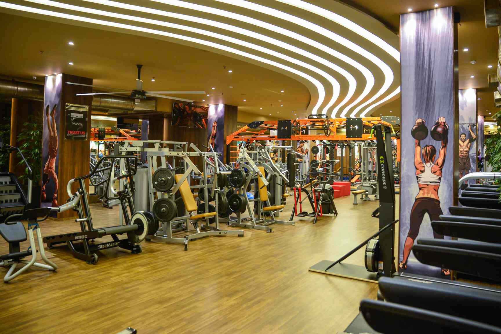 Oneabove Fitness (Haware Centurion Mall) in Nerul,Mumbai Best Gyms in