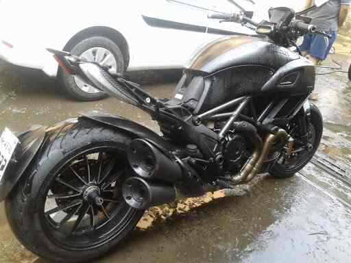 yamaha showroom nerul