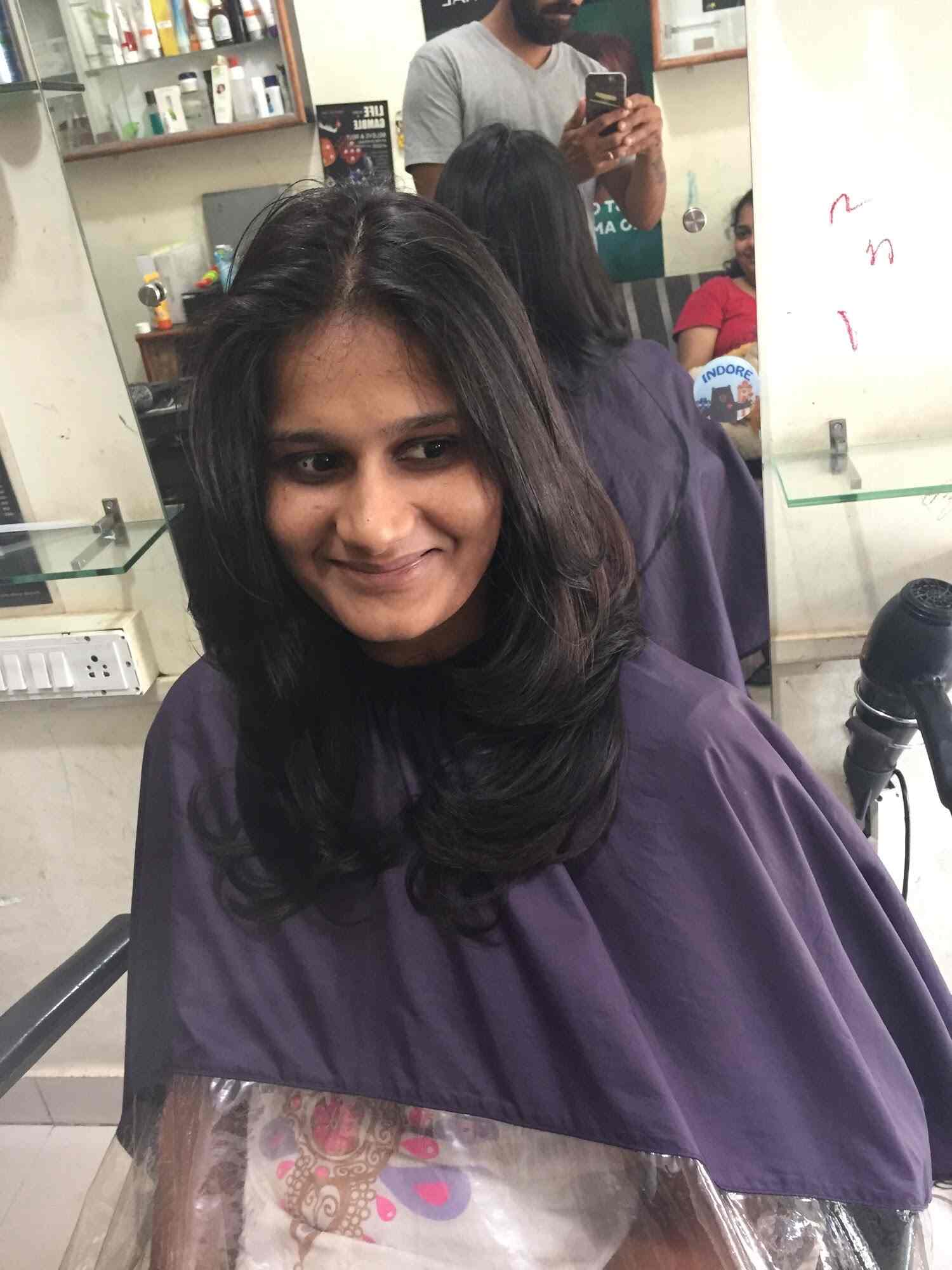 Unity Family Parlour in Airoli,Mumbai Best Beauty Salons in Mumbai