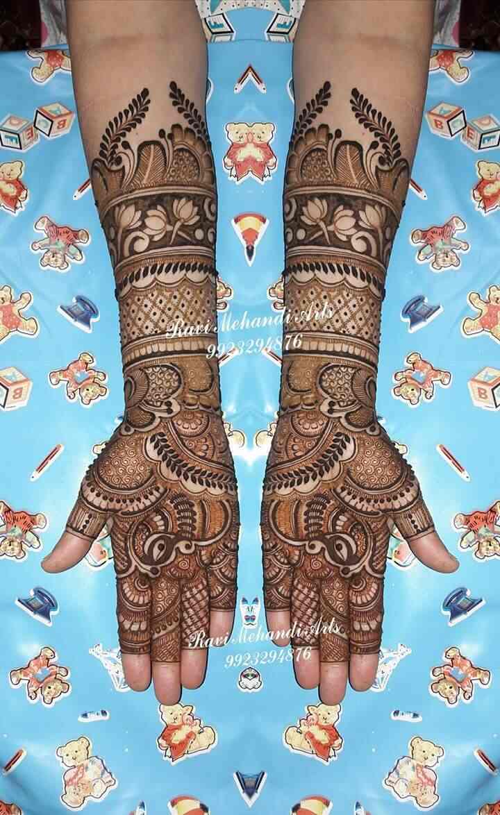 Krishna Mehendi Art Classes & Tattoo in Panvel,Mumbai Best Tattoo
