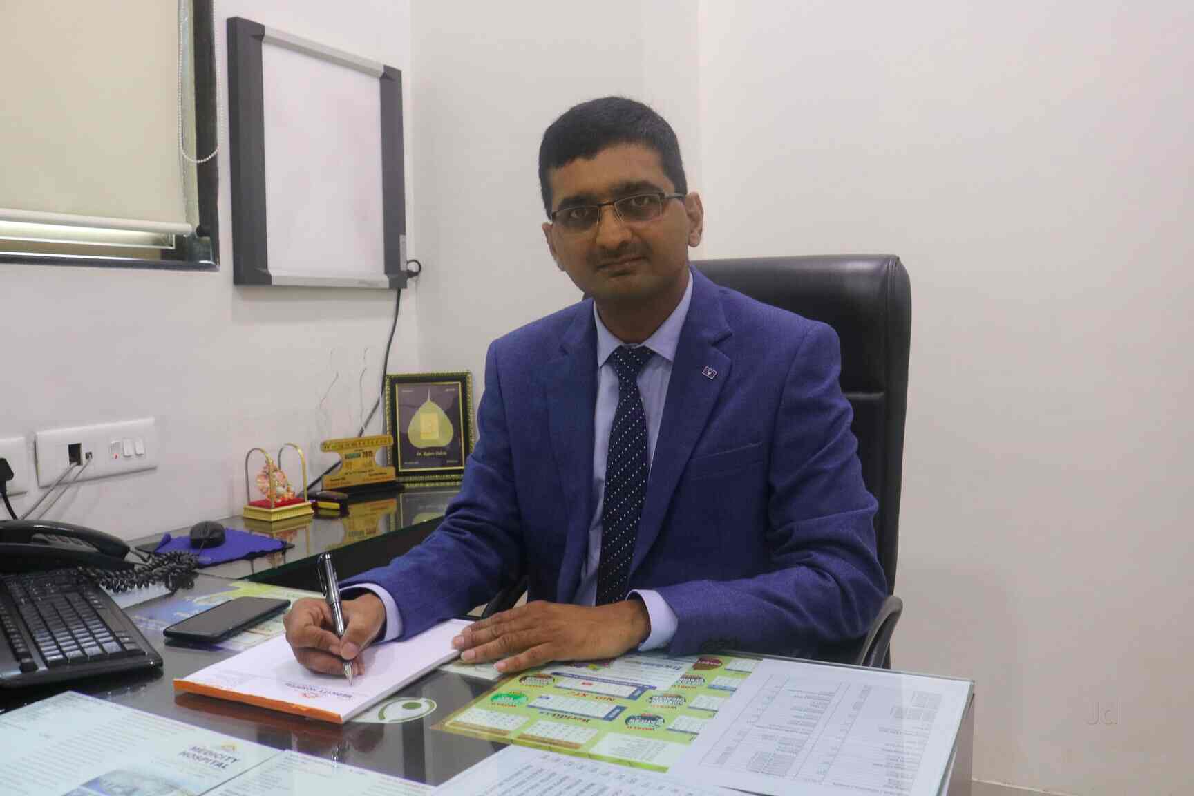 Dr. Rajeev Palvia in Kharghar,Mumbai Best General Surgeon Doctors in