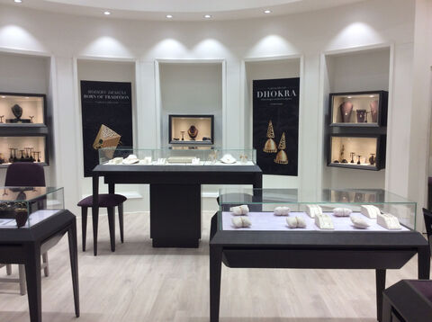 caratlane seawoods grand central