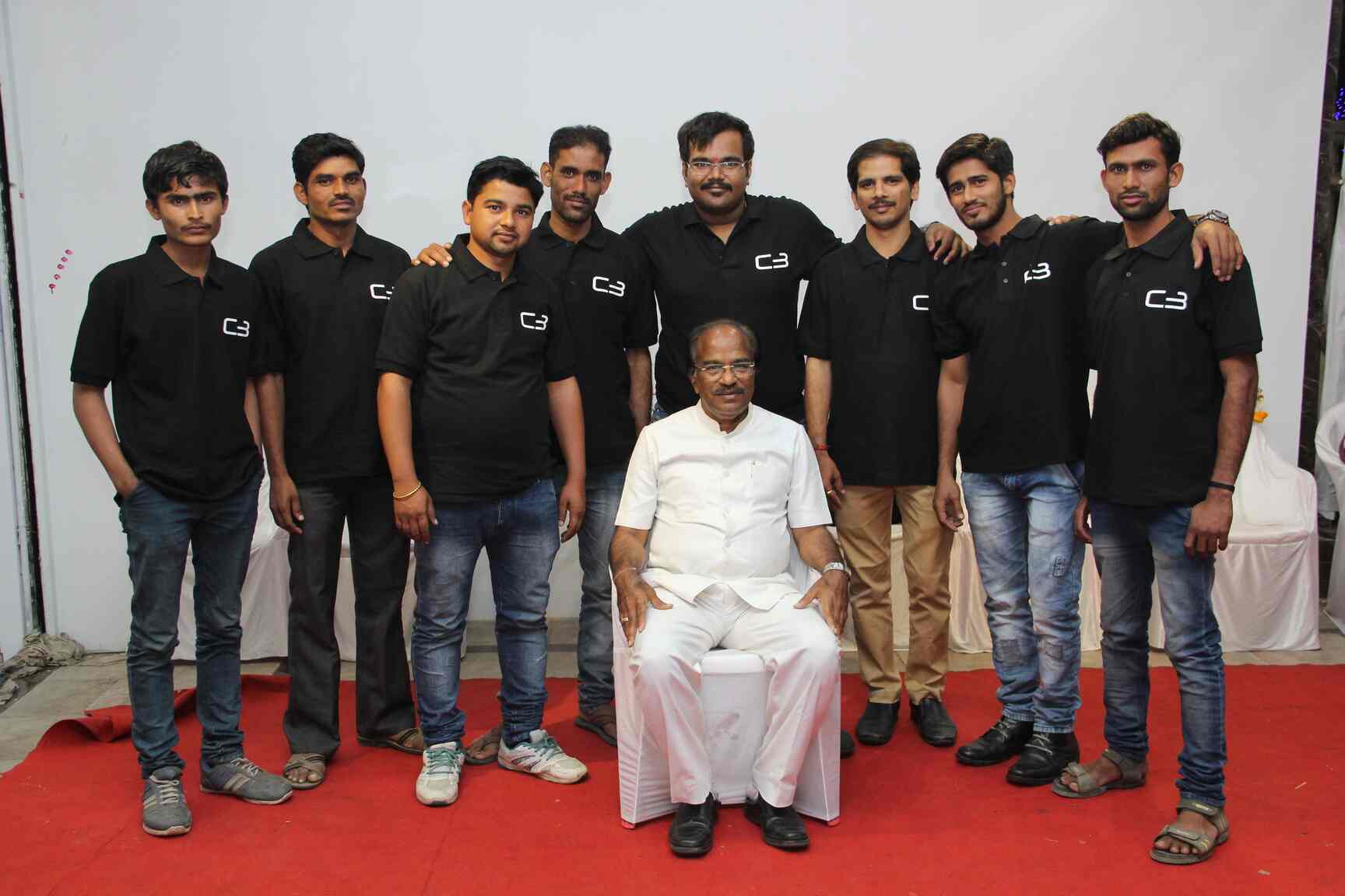 Top Car Engine Cleaning Services in Vashi Best Car Engine Cleaning Job Works NaviMumbai near