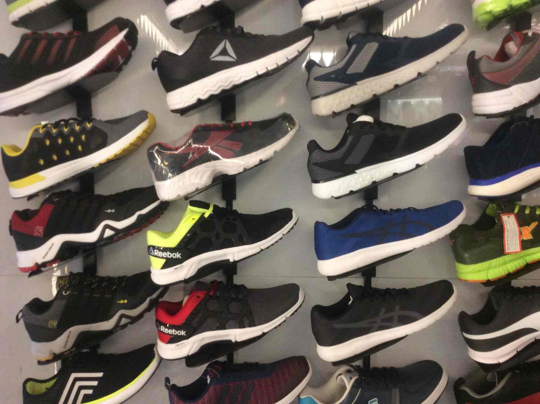 sneaker villa number