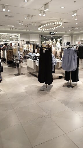 H M Store Nexus Seawoods in Seawoods Navi Mumbai H M Readymade Garment Retailers near me in Navi Mumbai Justdial