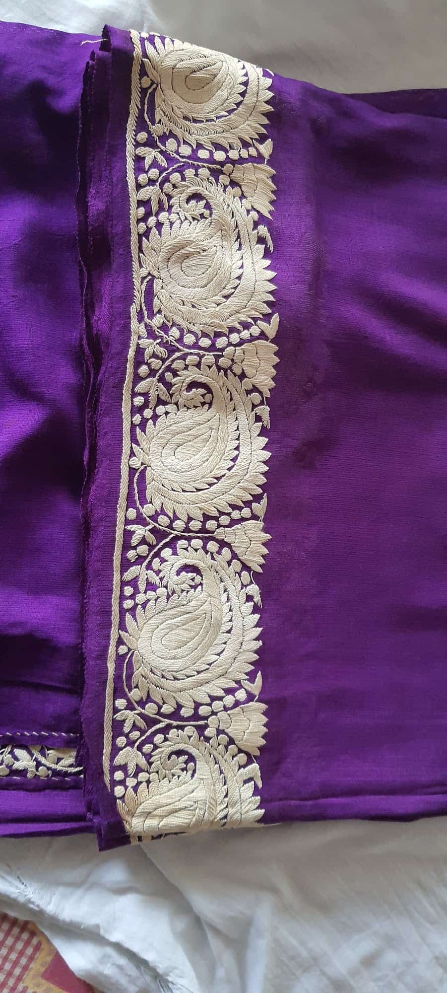 Top Antique Furniture Dealers in Navsari I H Best Vintage Furniture