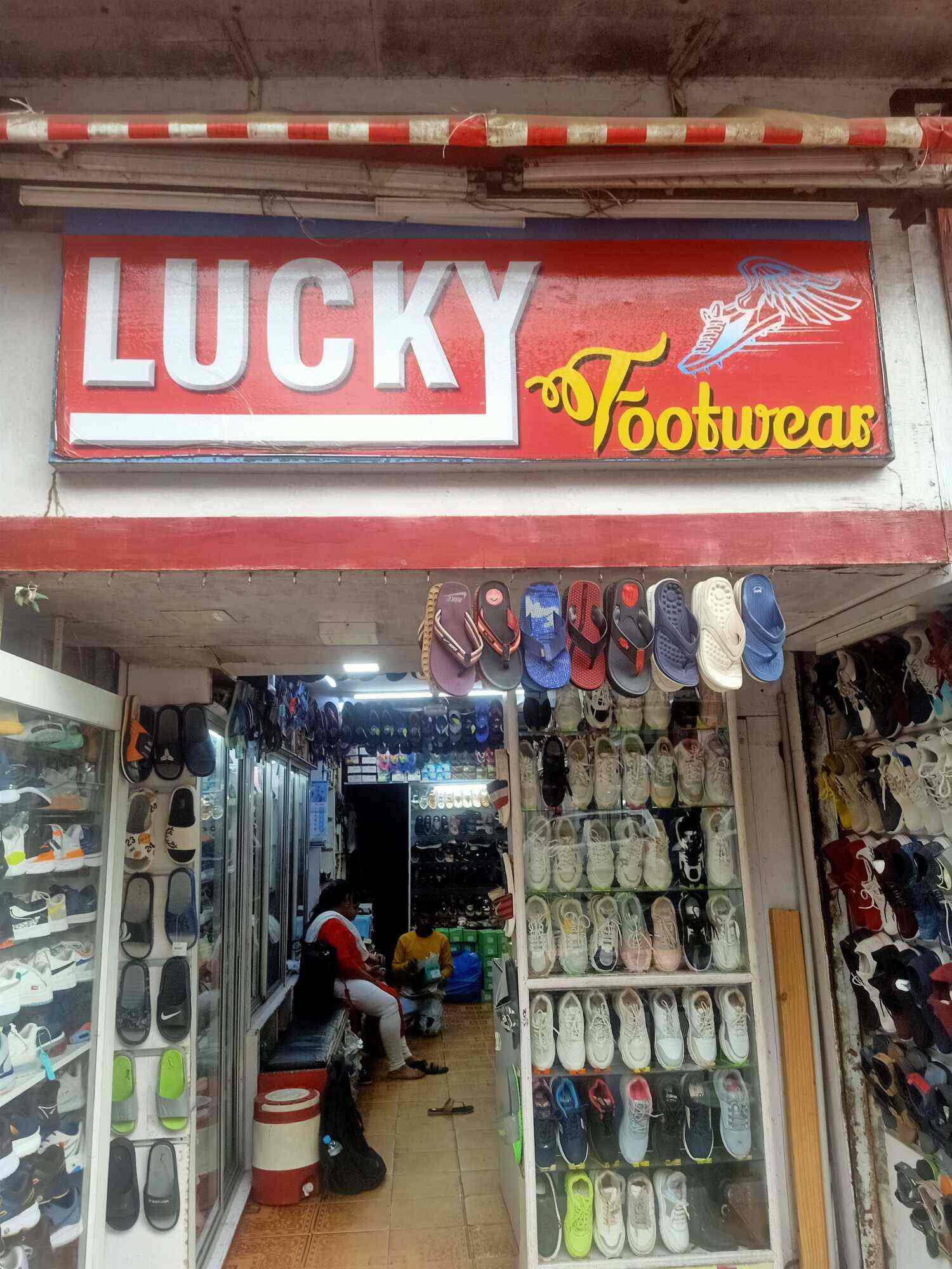 Top Skates Shoe Dealers in Navsari - Best Skating Sport Shoe Dealers near me - Justdial