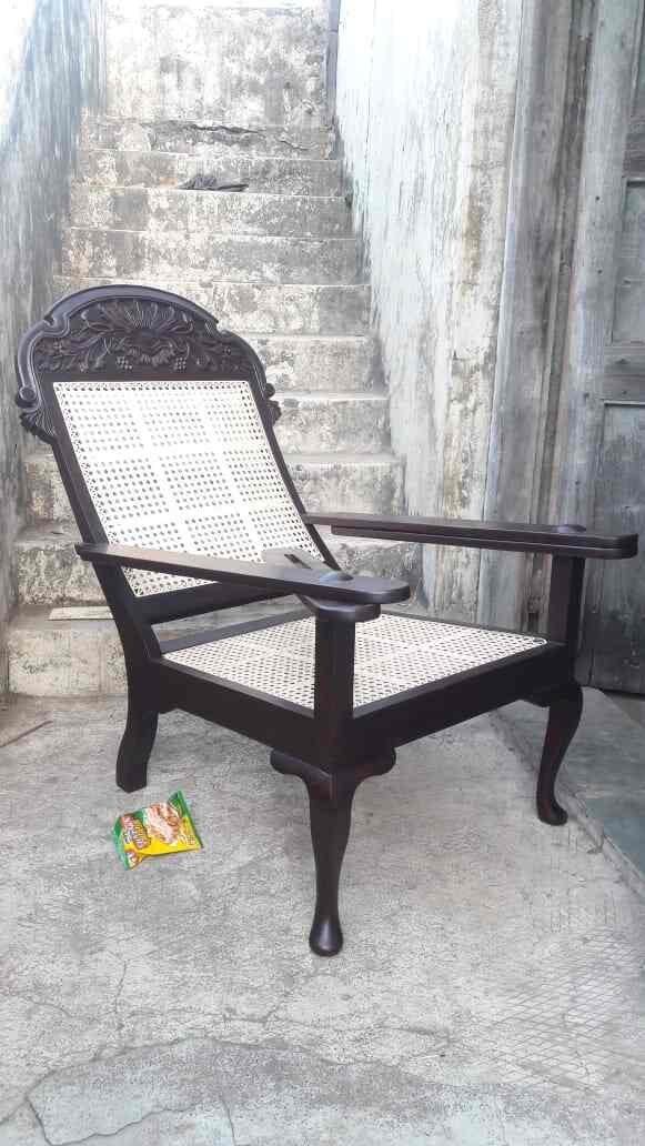 Top Antique Furniture Dealers in Navsari I H Best Vintage Furniture