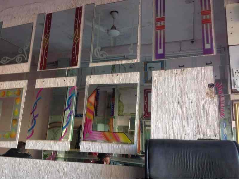 Safi Glass & Mirror in Neemuch HO,Neemuch Best Mirror Dealers in