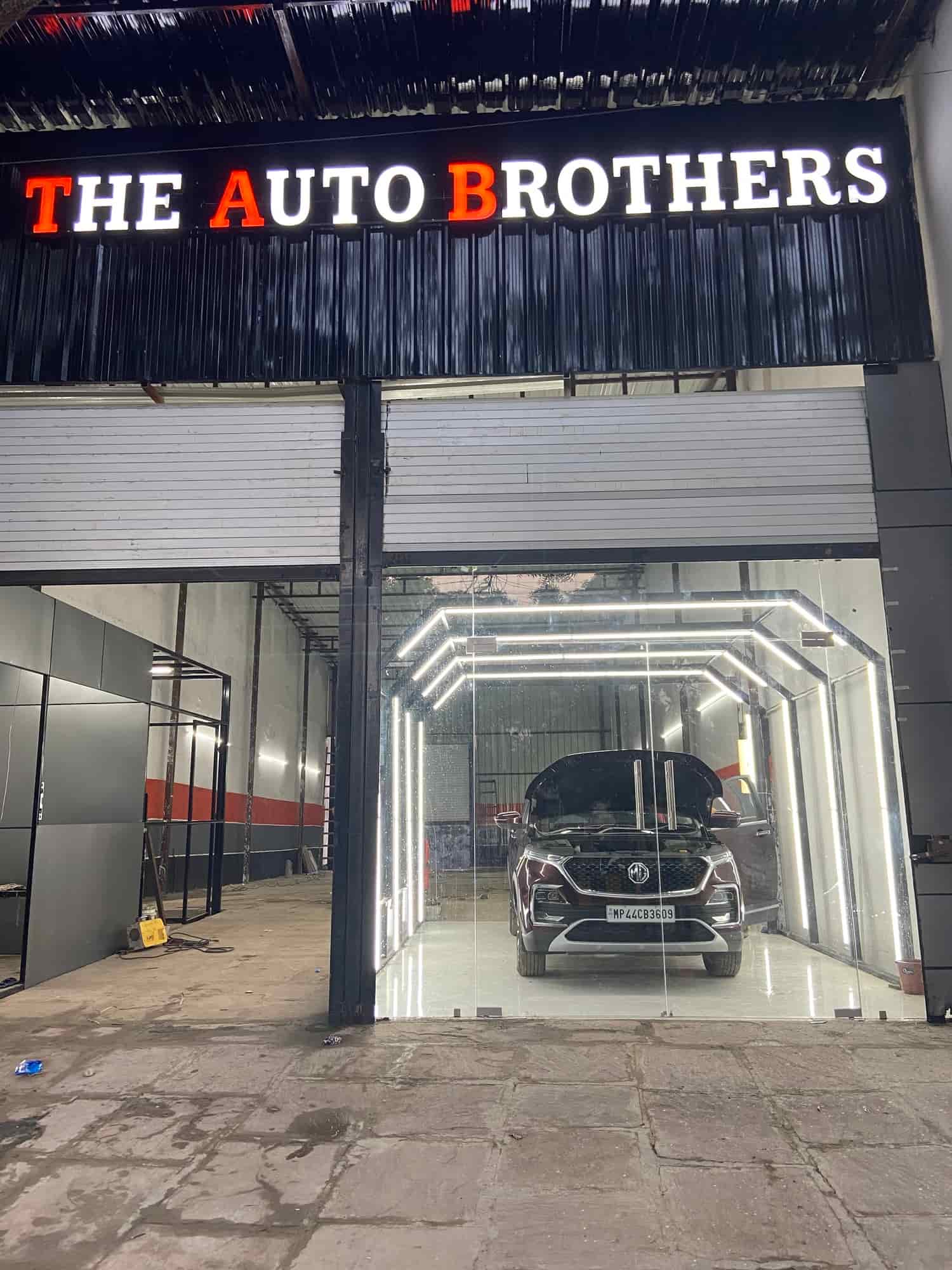 The Auto Brothers in Neemuch City Neemuch Best Computerised Car