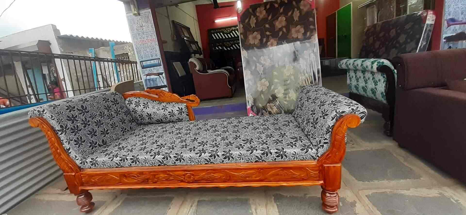 Dw Sofa Works in Stonehousepet,Nellore Best Sofa Dealers in Nellore