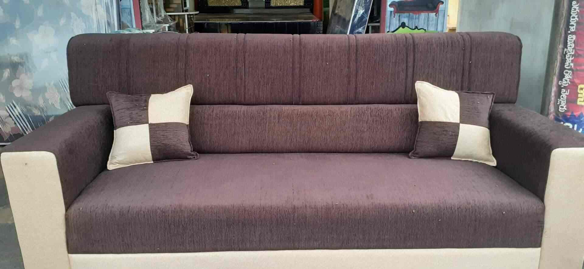 Dw Sofa Works in Stonehousepet,Nellore Best Sofa Dealers in Nellore