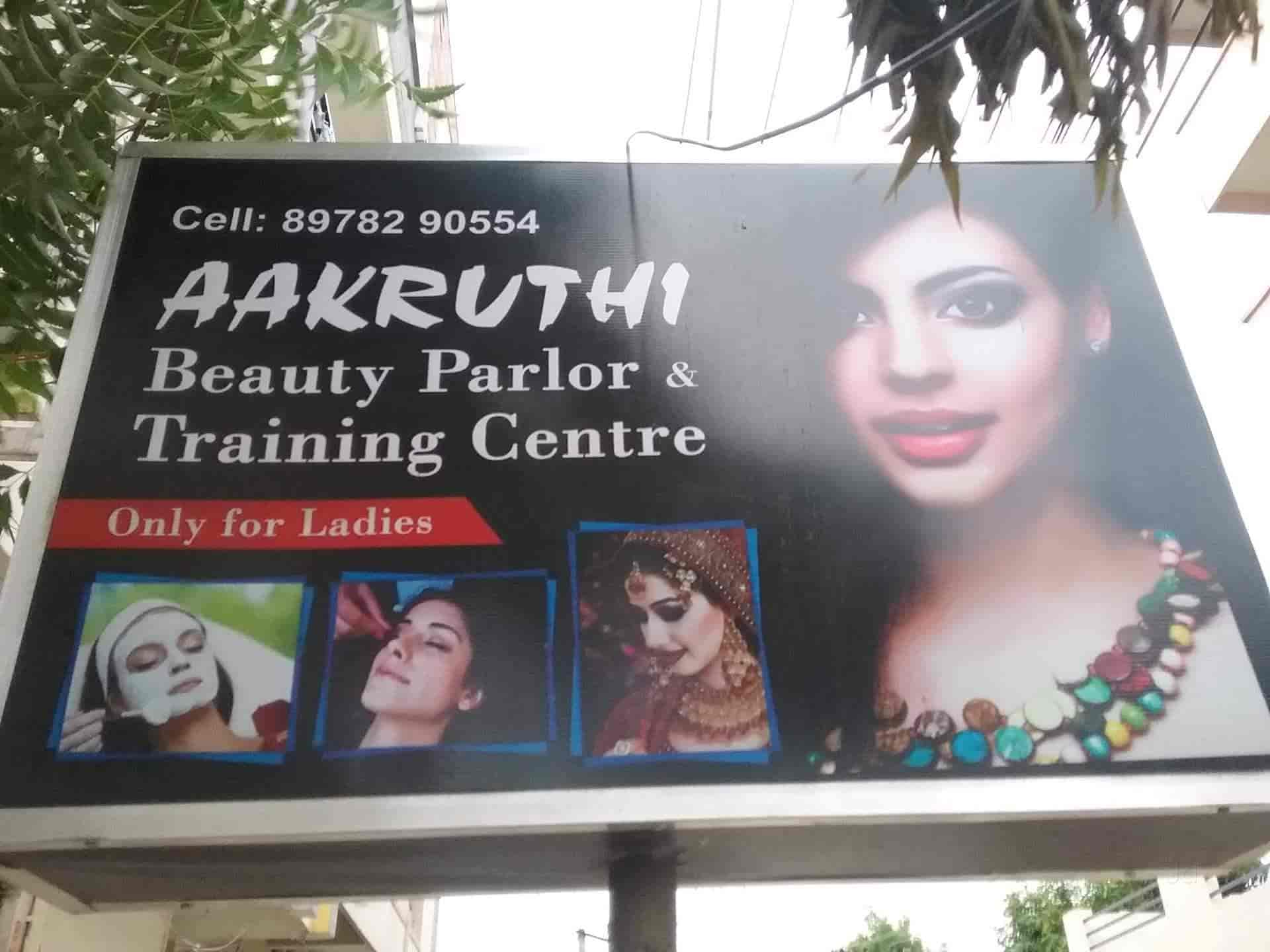 Top 135+ hairstyle training centre best POPPY