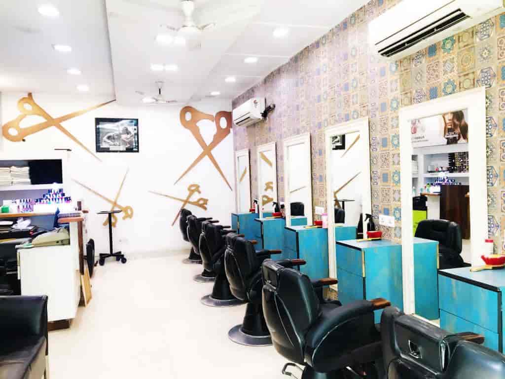 Copper Scissors Unisex Salon in Noida Sector 50,Delhi Best Beauty