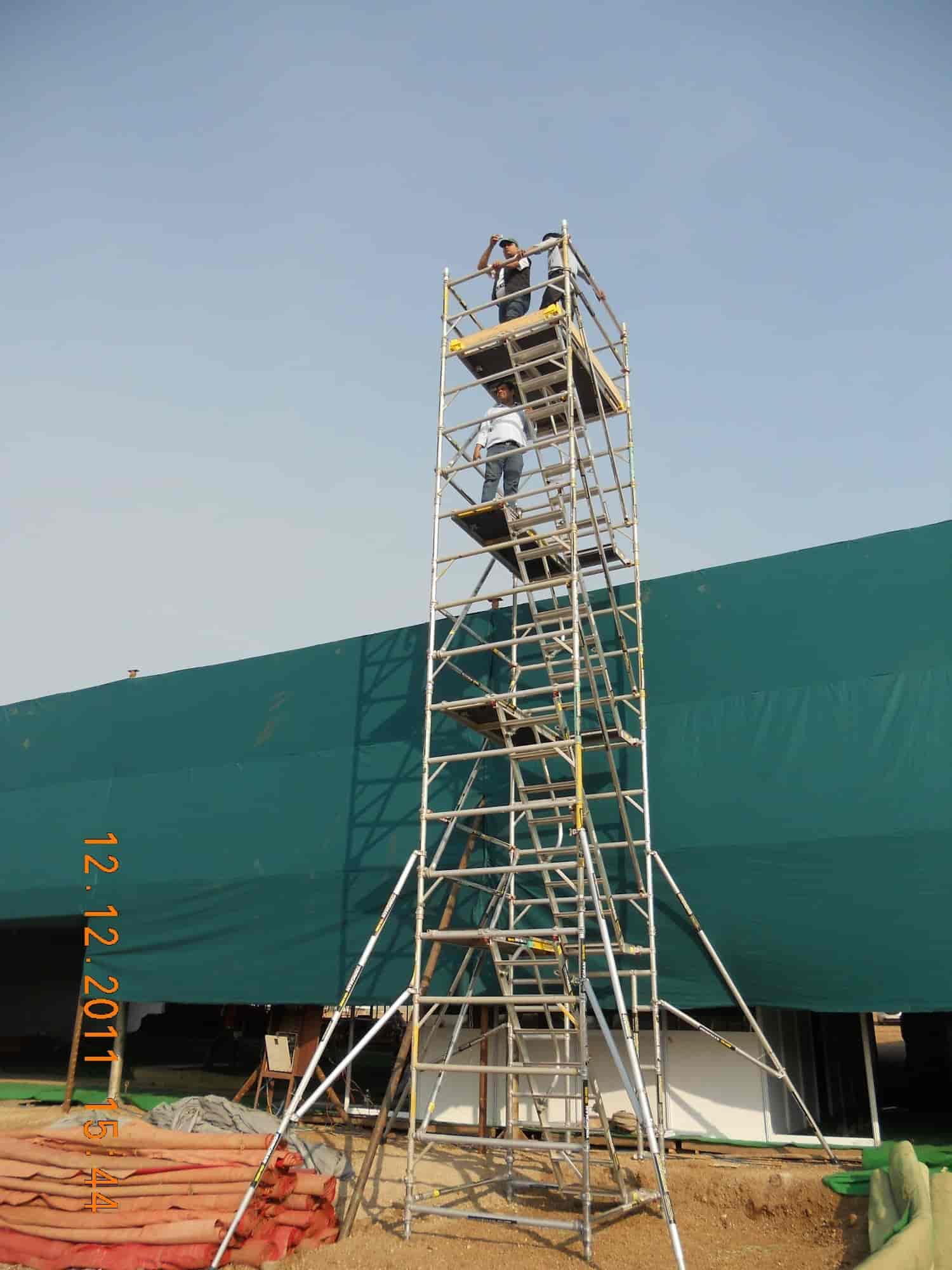 Top Aluminium Ladder Dealers in Greater Noida Best Aluminum Ladder