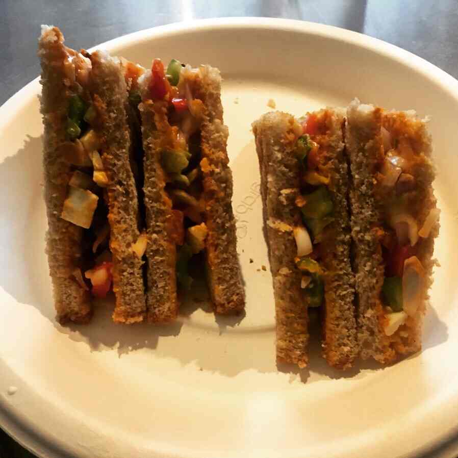 Chef's Playhouse in Noida Sector 26,Delhi Order Food Online Best