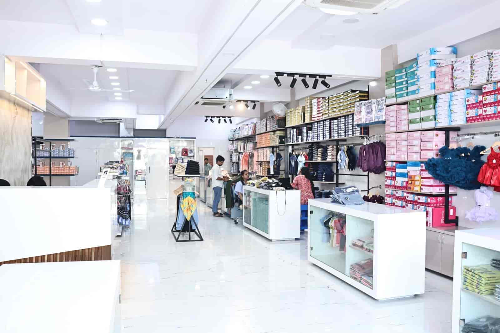 Galleria Clothing's Noida Sector 49 in Noida Sector 63,Noida