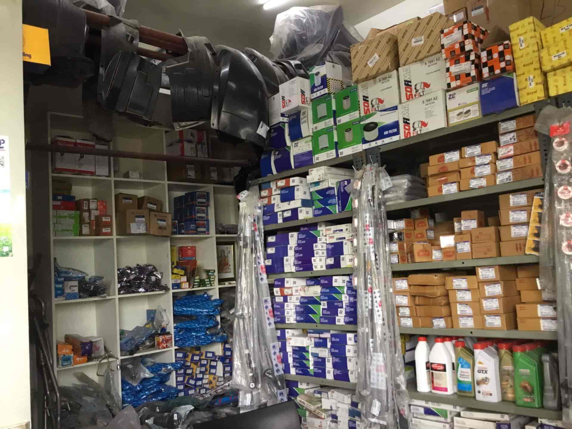 Happening Genuine Parts And Accessories in Noida Sector 66,Delhi Best