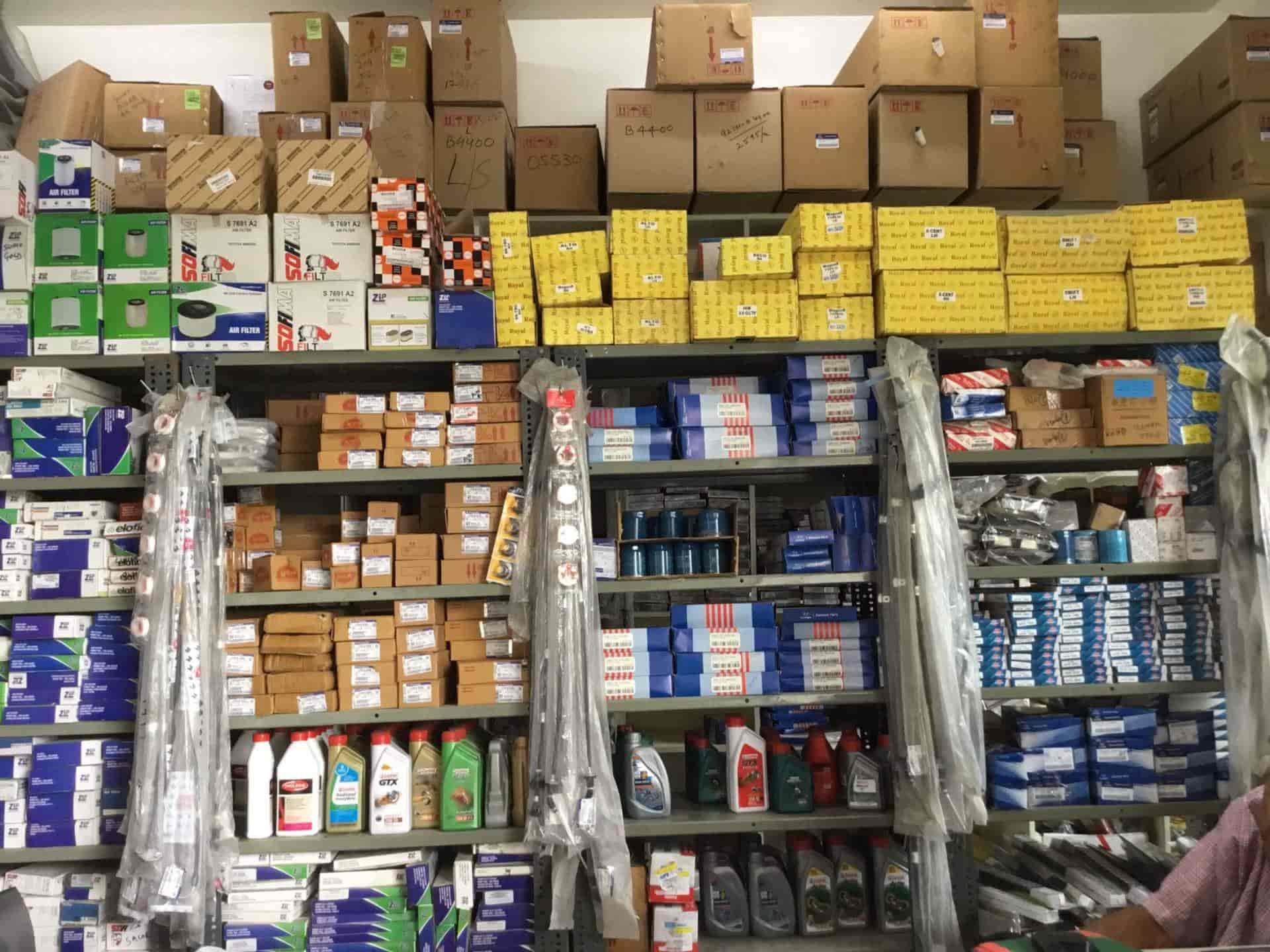 Happening Genuine Parts And Accessories in Noida Sector 66,Delhi Best