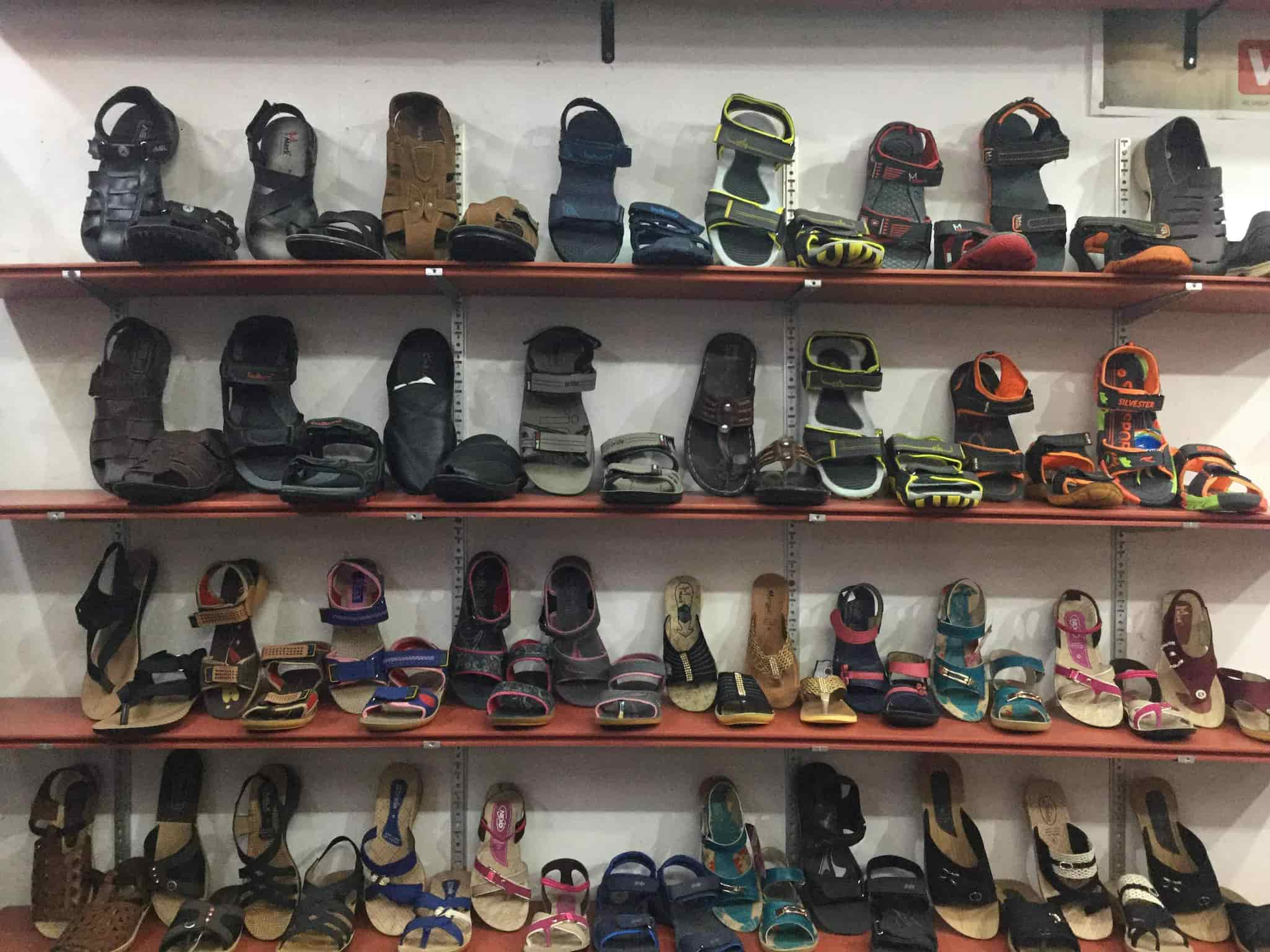 Step Well Footwear in Chandranagar,Palakkad Best ParagonShoe Dealers