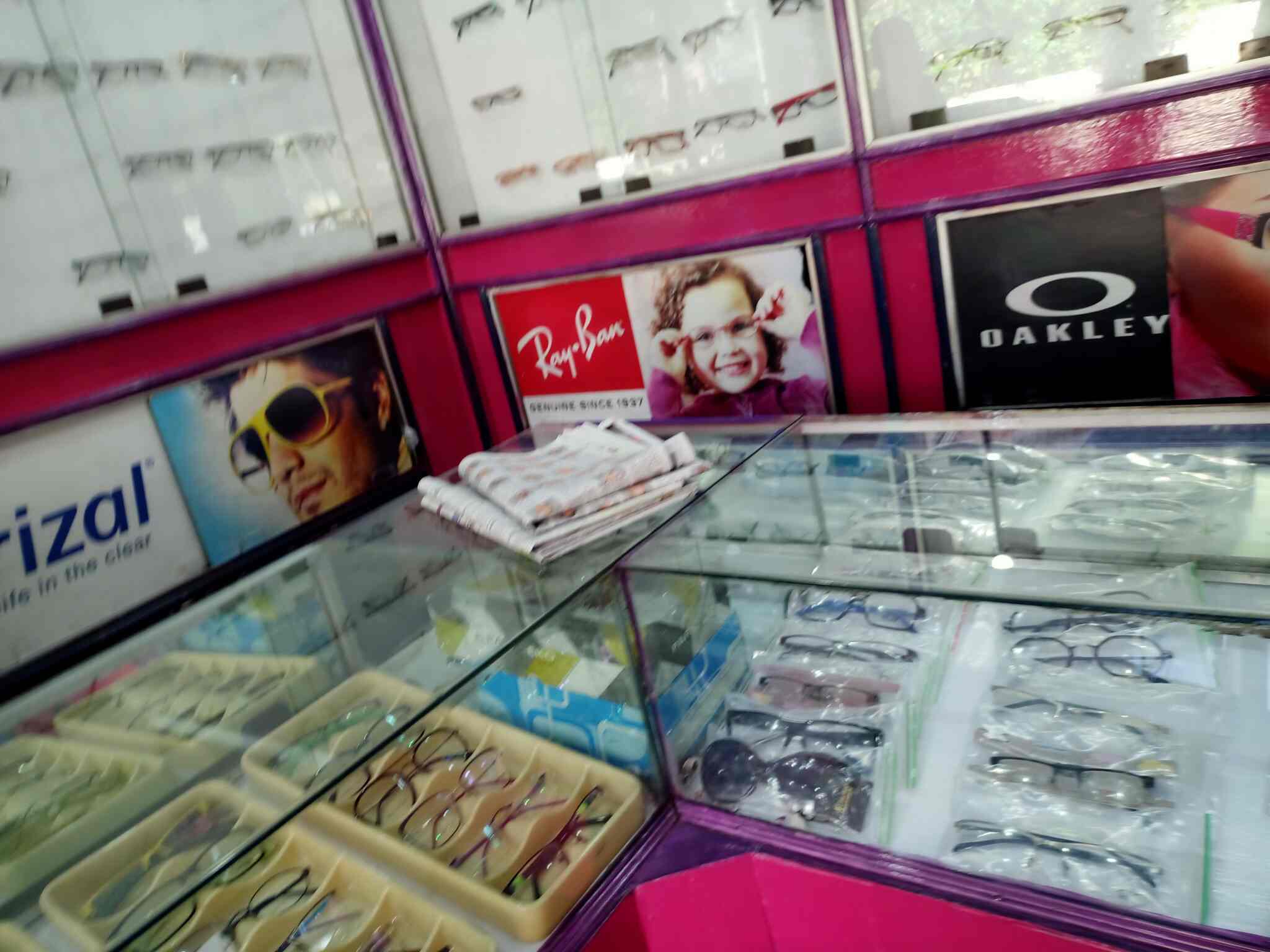 Lens World Opticals in Palakkad HO,Palakkad Best Opticians in