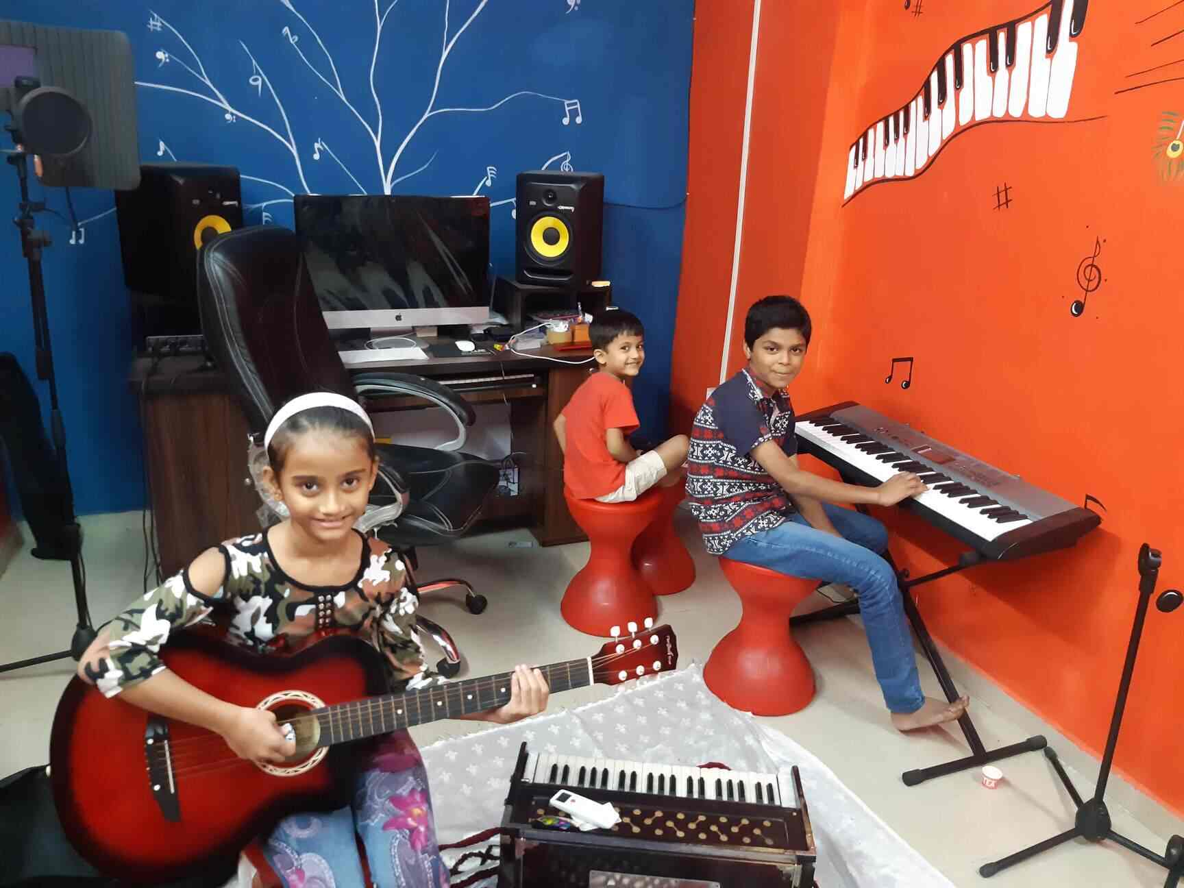 Top Vocal Music Classes in Palghar City, Palghar Singing Classes in