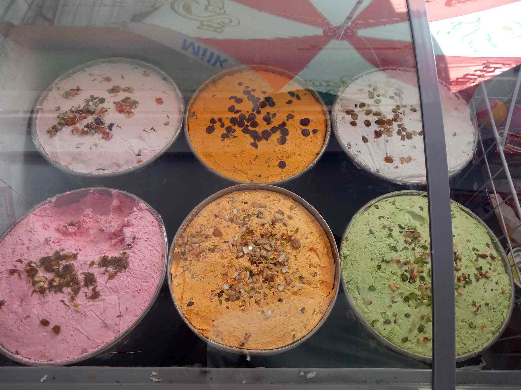 Krishna Juice & Ice Cream Parlour in Boisar,Mumbai Best Ice Cream