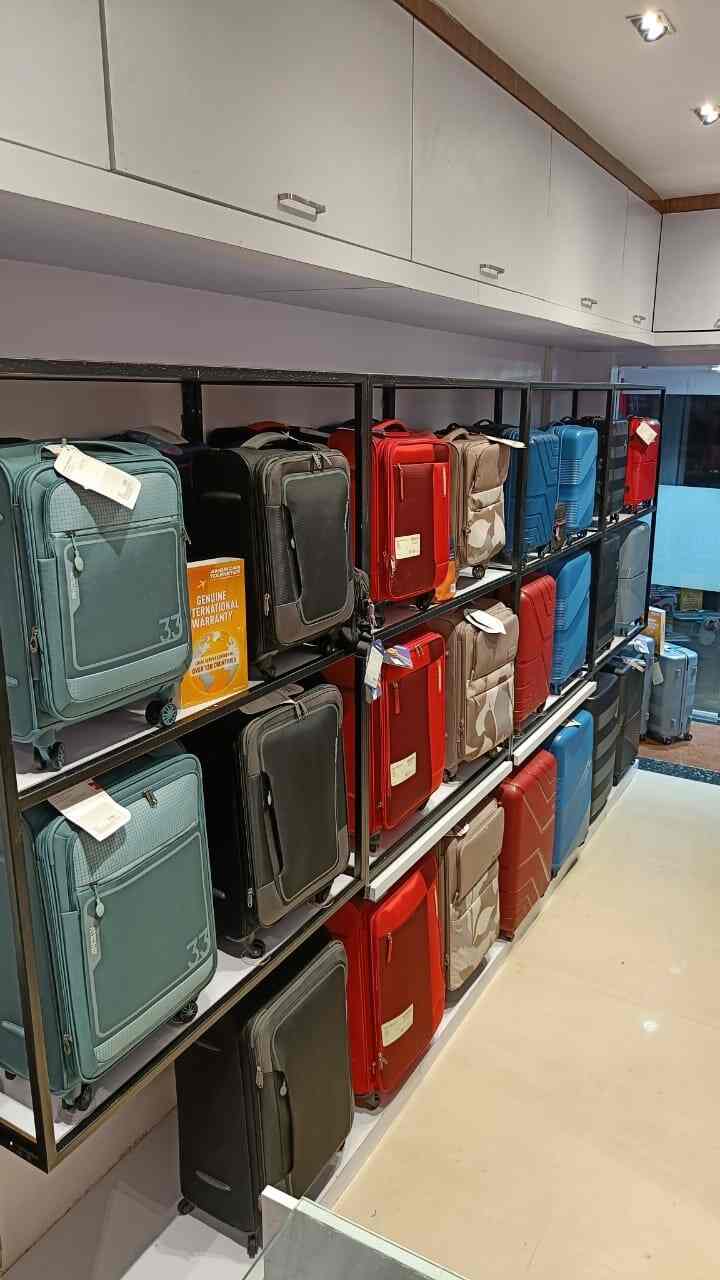 Top Dkny Luggage Bag Dealers in Andheri East Best Dkny Luggage Bag