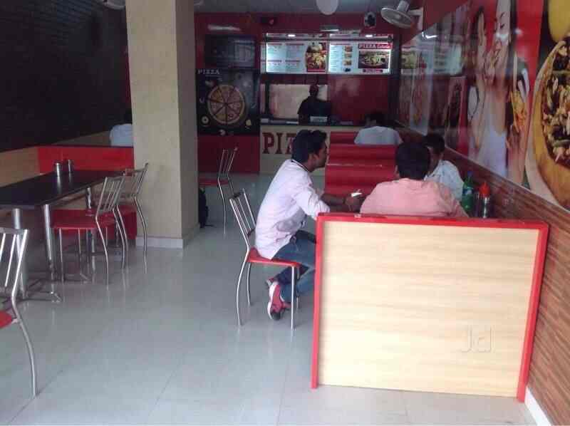 Pizza Galleria in Model Town,Panipat Order Food Online Best Pizza