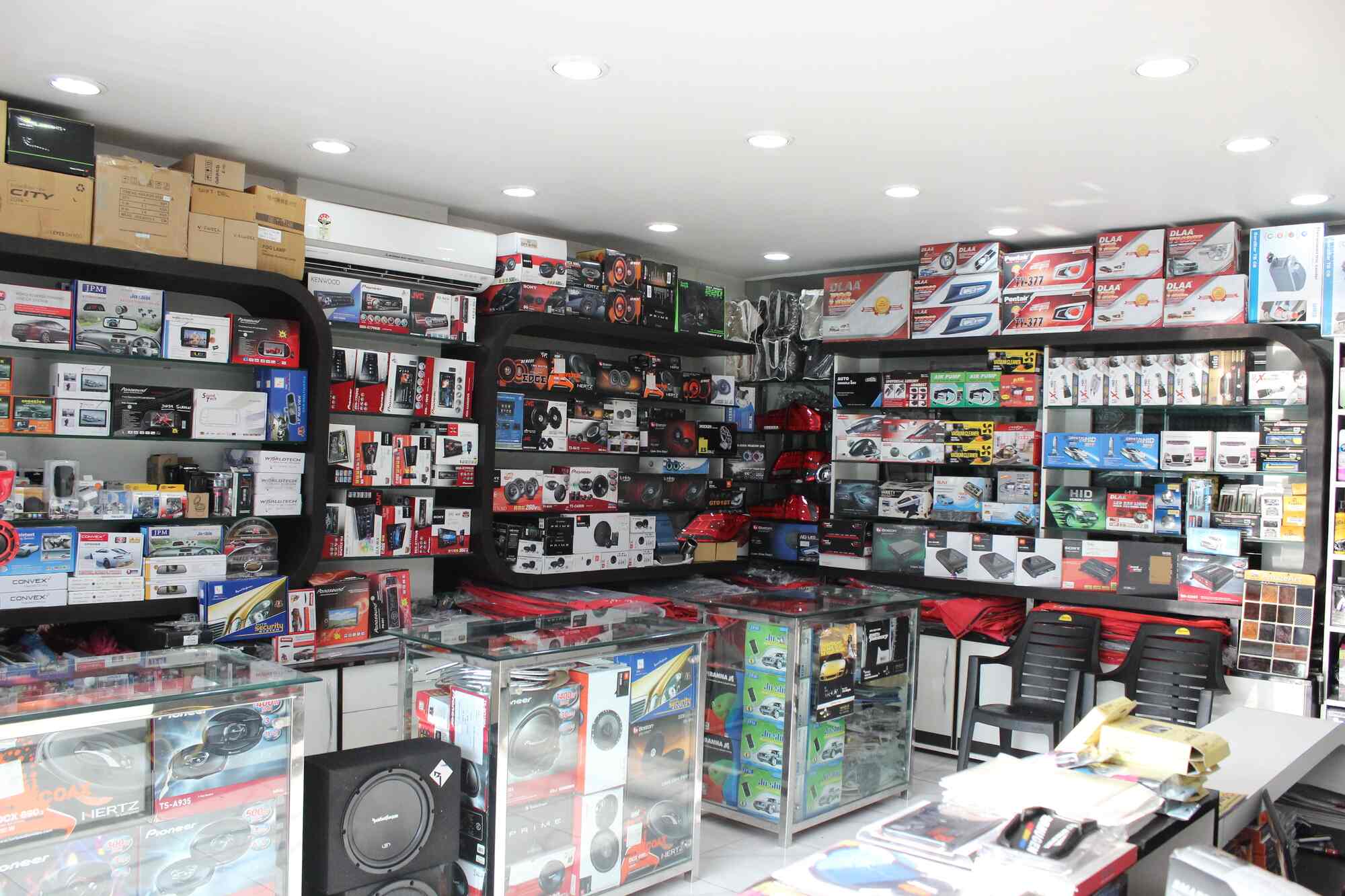 Car Expert in Panipat Gt Road,Panipat Best FiatCar Accessory Dealers