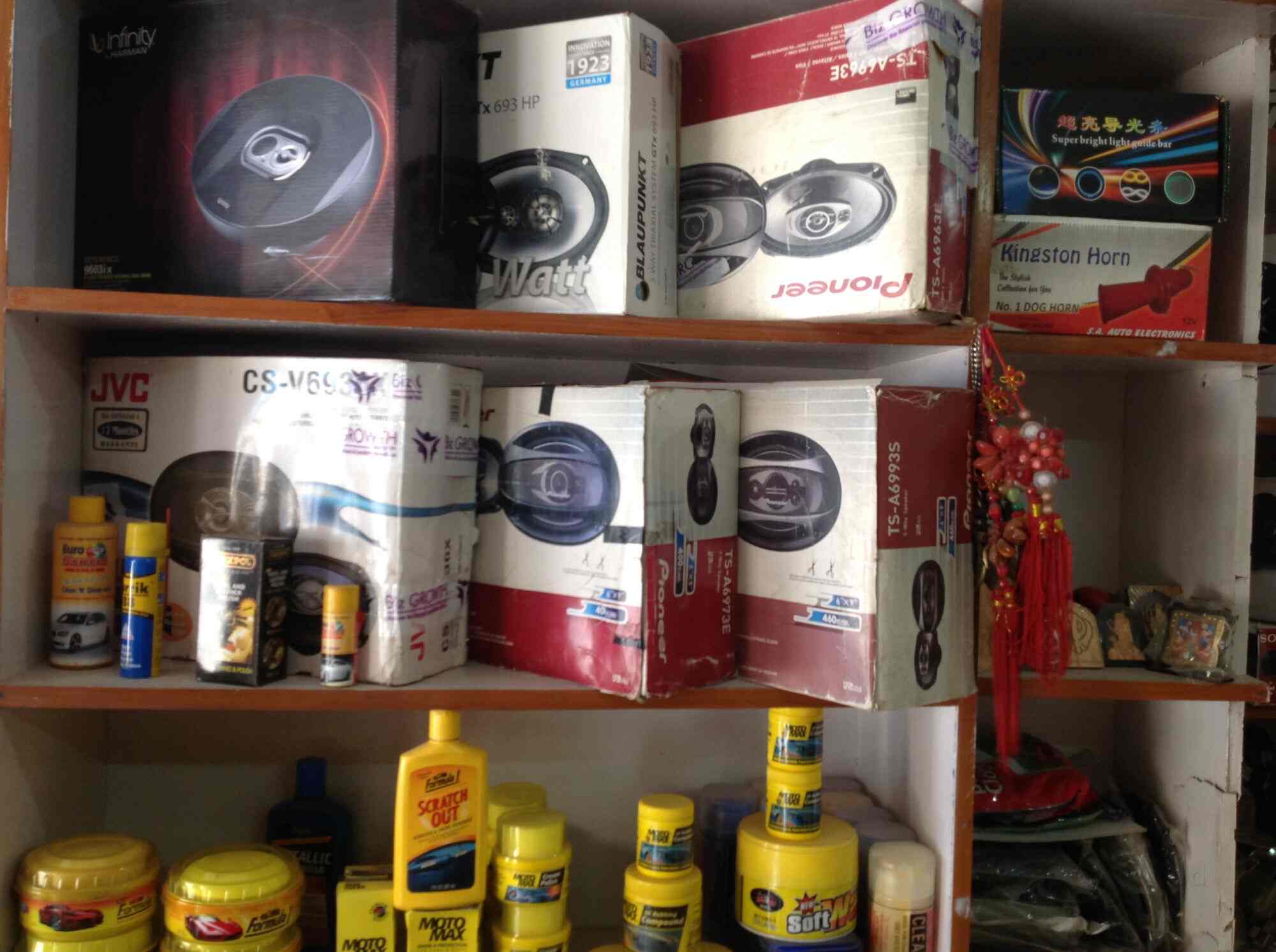 Dhillon Car Point in Patiala HO,Patiala Best Car Seat Cover Dealers