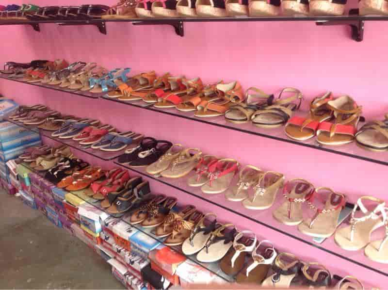 Discover more than 83 ladies slippers shoe zone dedaotaonec