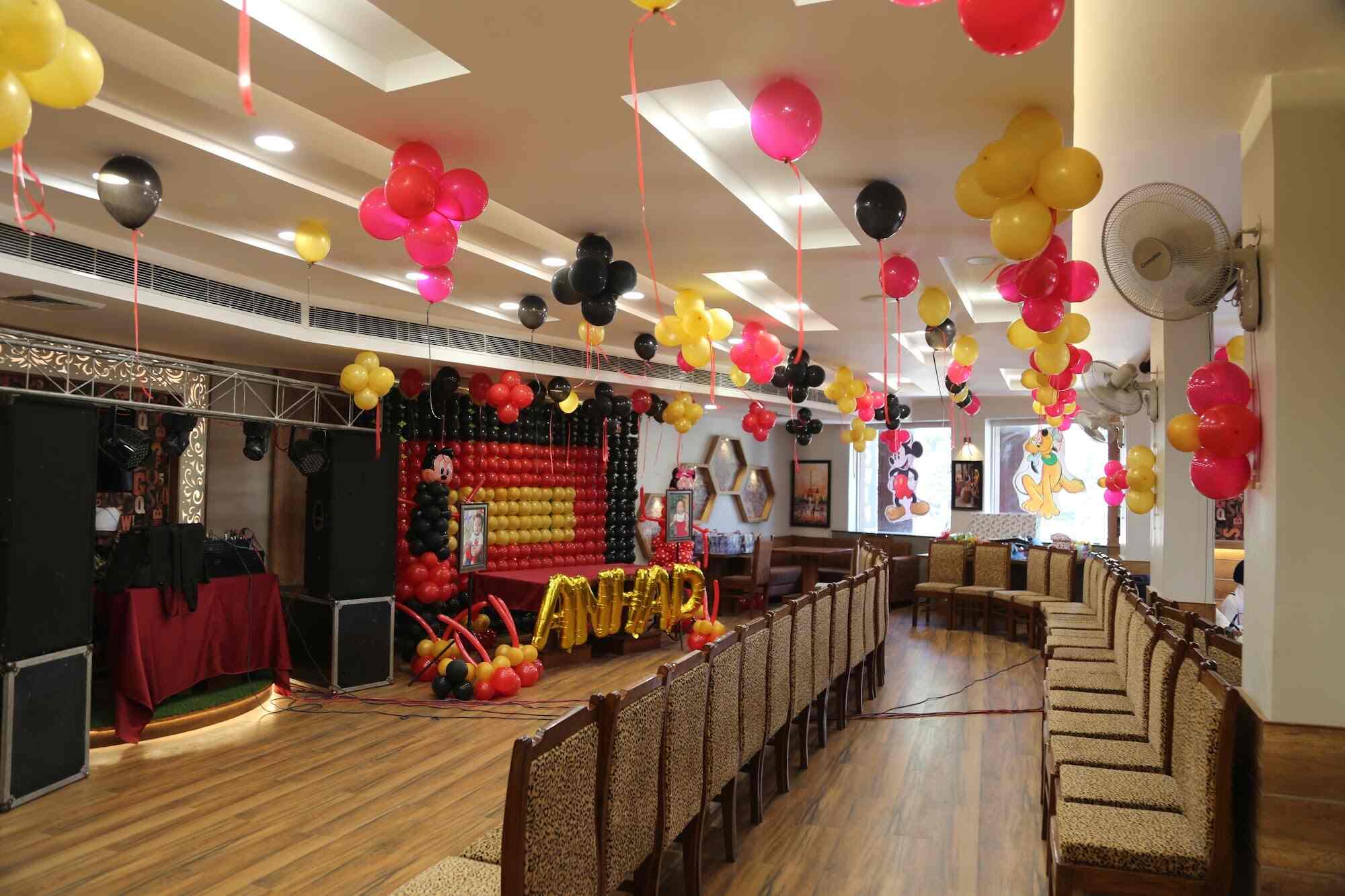 Godwin Restaurant in Choti Baradari,Patiala Order Food Online Best