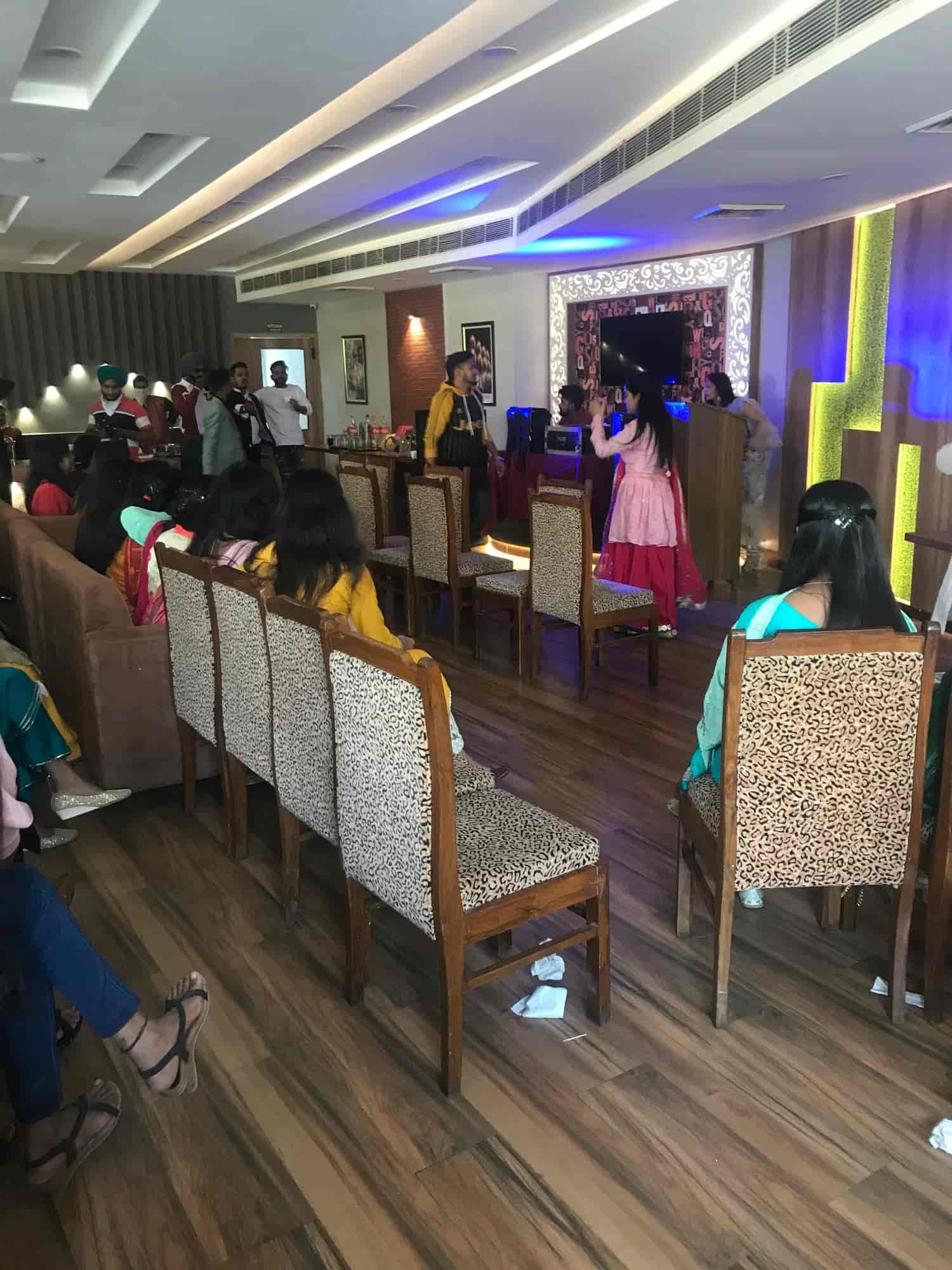 Godwin Restaurant in Choti Baradari,Patiala Order Food Online Best Home Delivery Restaurants