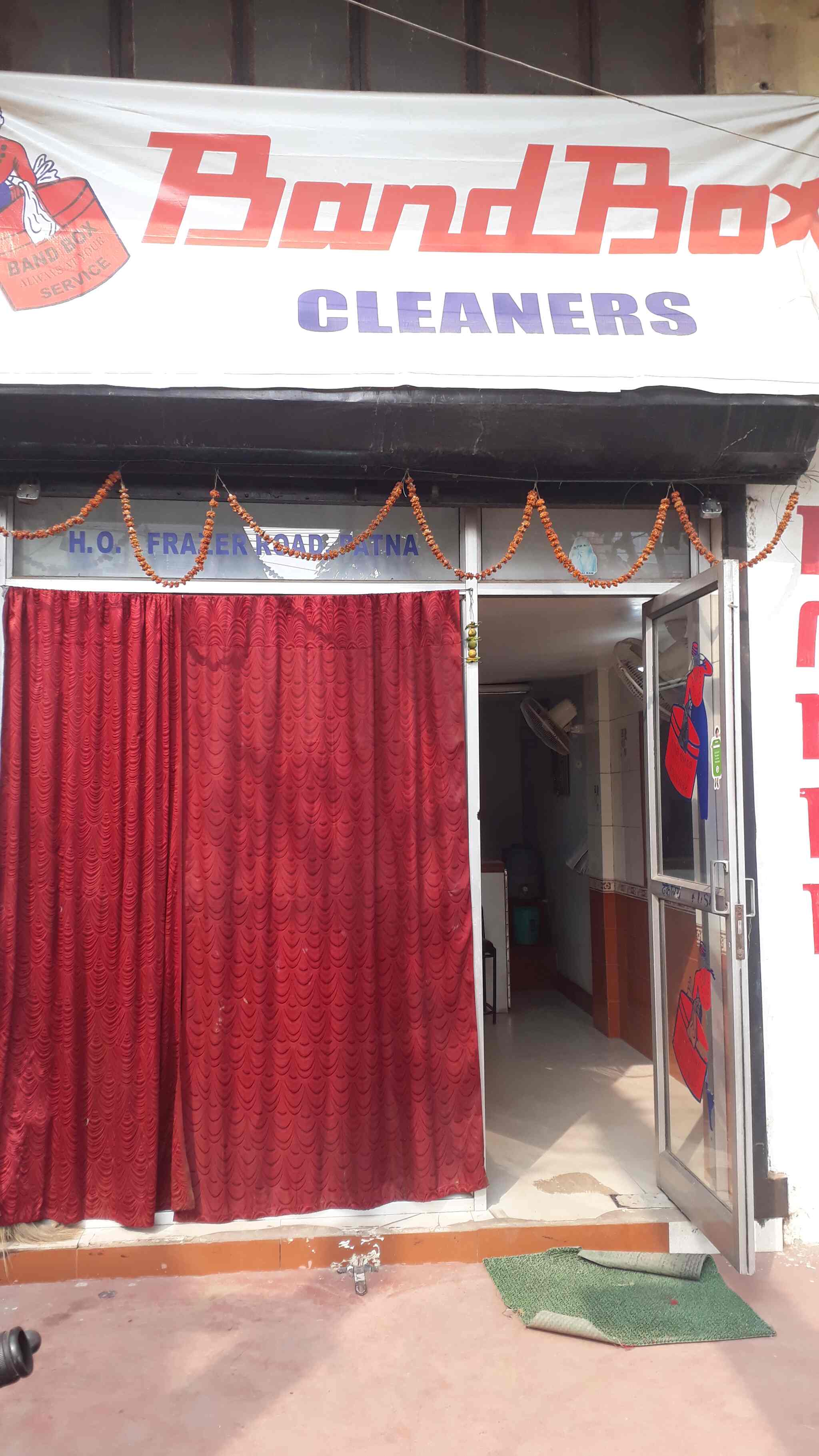 Band Box Dry Cleaners in Anisabad,Patna Best Cleaning Services in