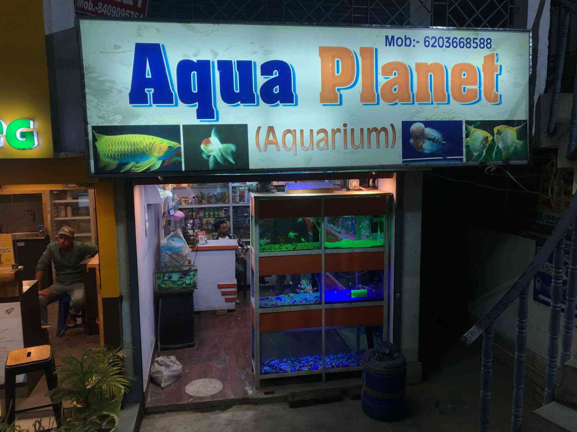 Top Sobo Fish Tank Distributors in Ahmedabad फिश टैंक