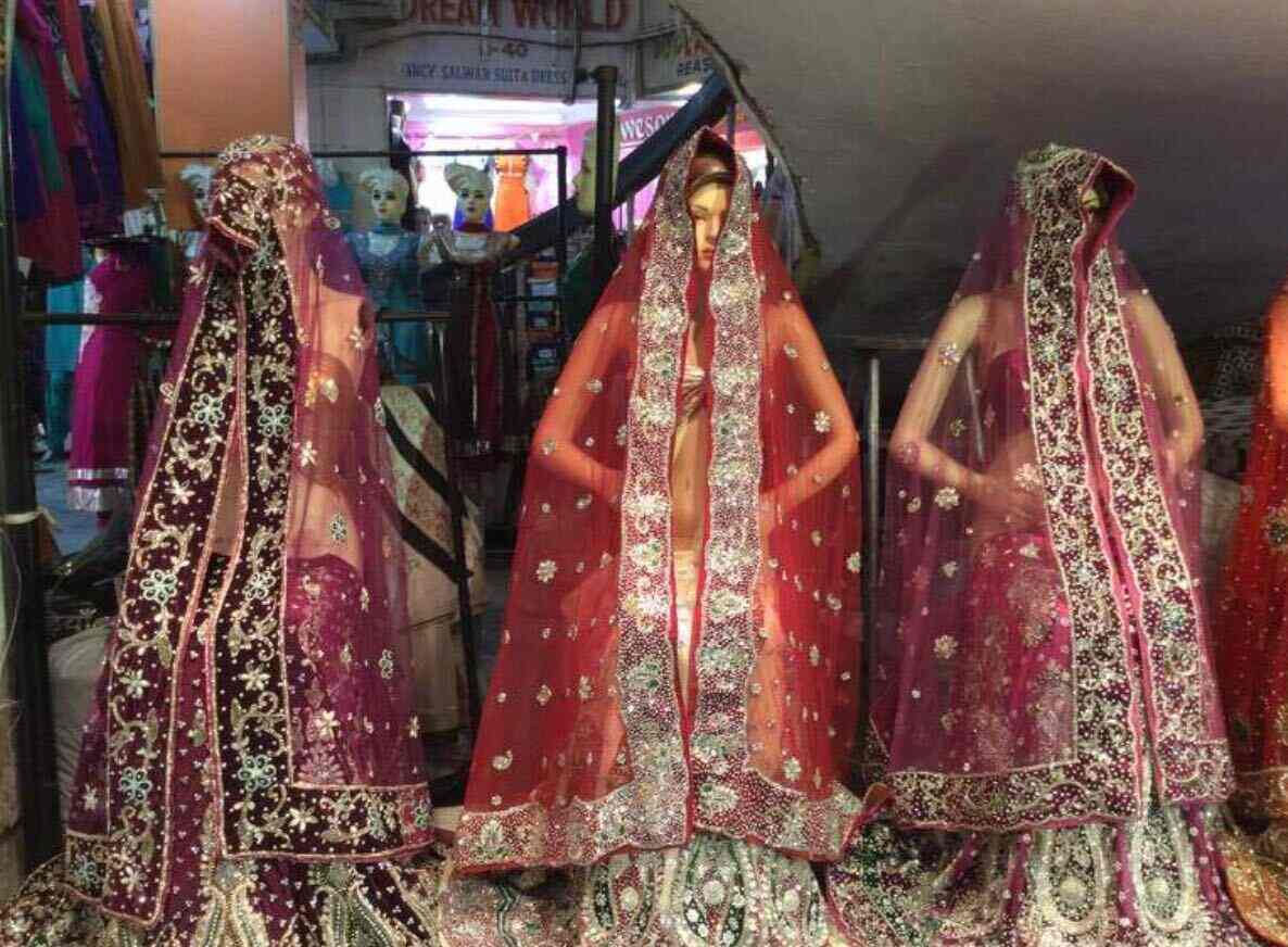 abhishek bridal lehanga showroom