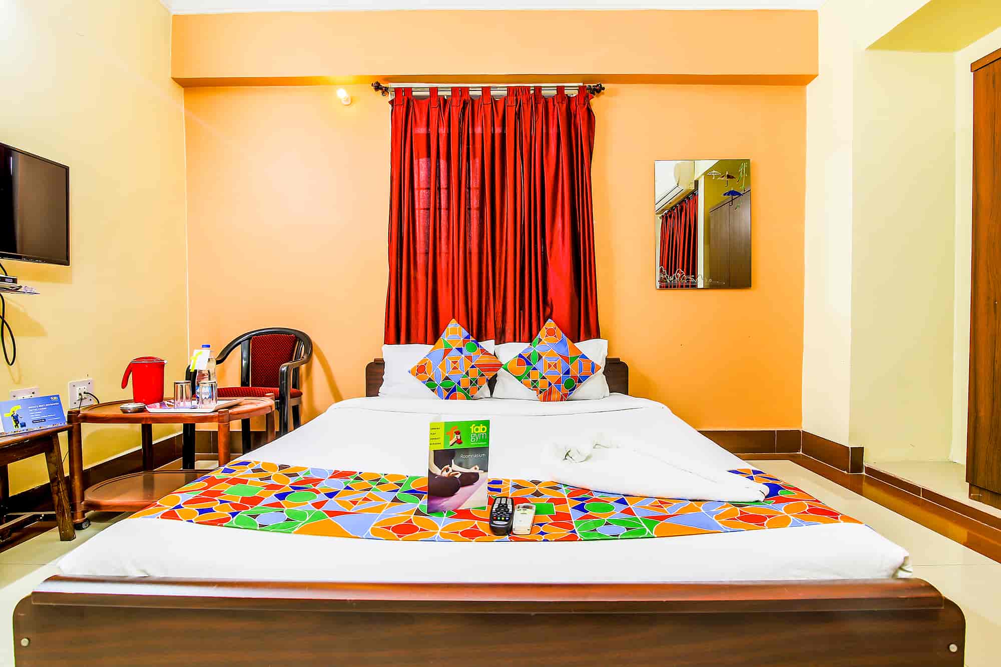 Top Hotels near Krishna Niketan SchoolPachhim Darwaza, Patna Best