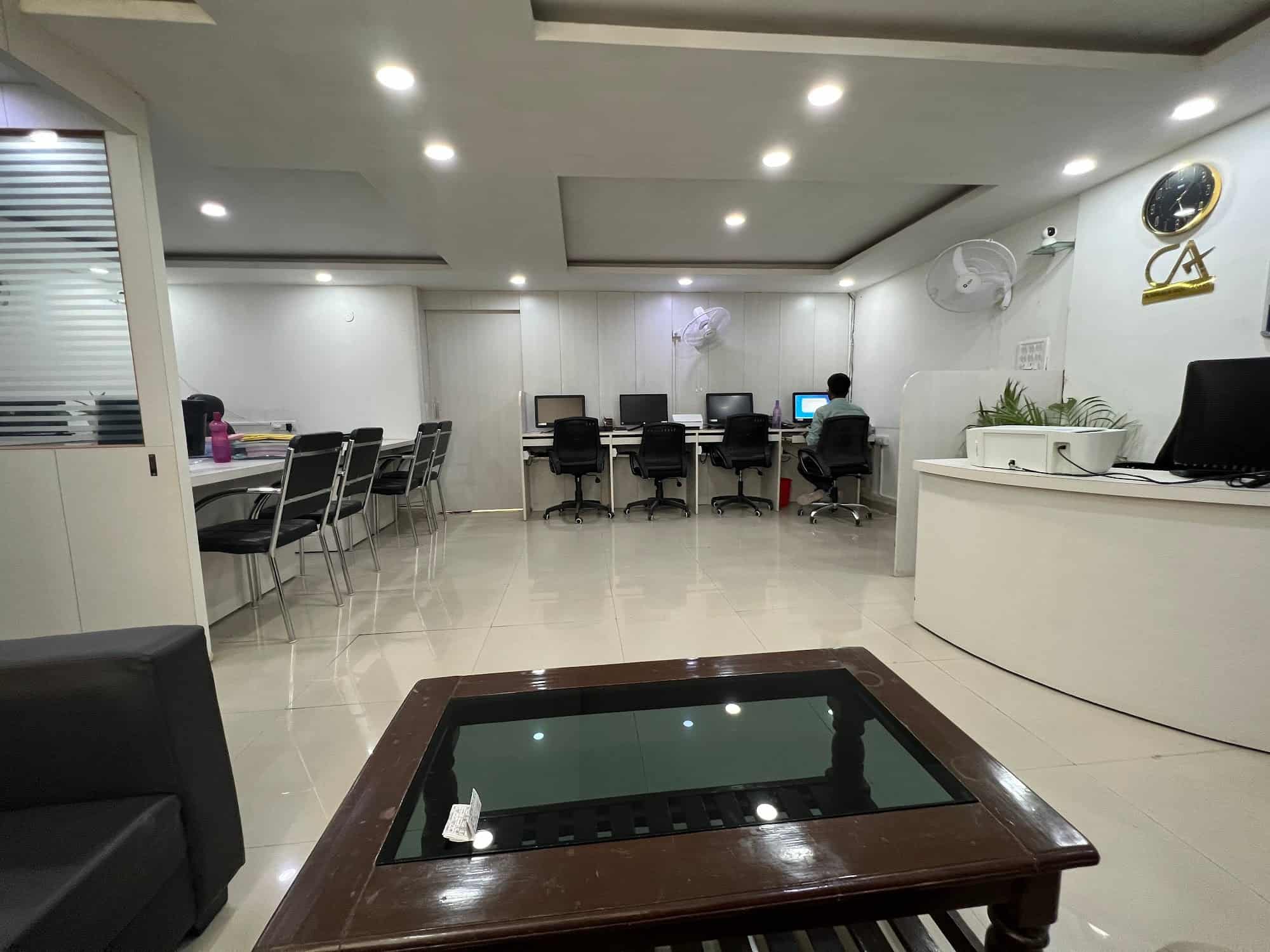 K Niraj & Associates