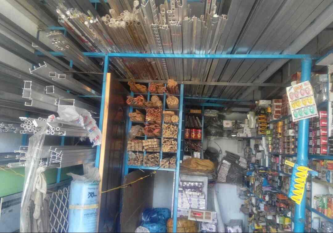 Aluminium Center And Hardware Glass in Danapur Bazar,Patna Best