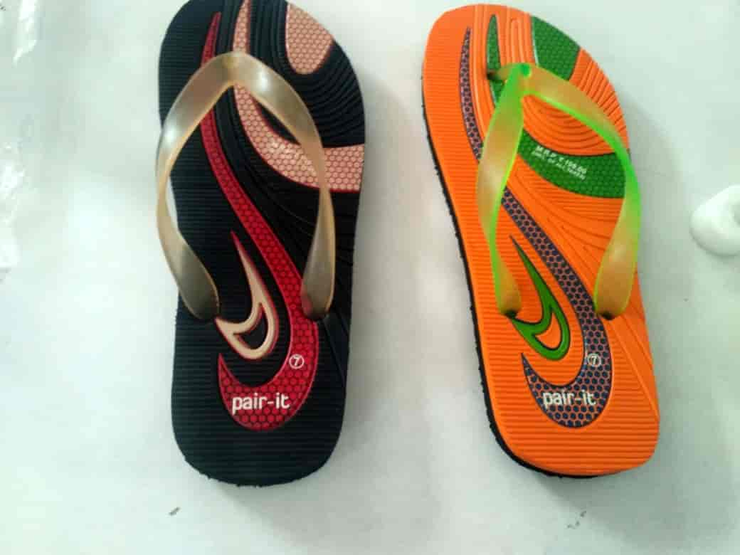 Rcm on sale ladies chappal