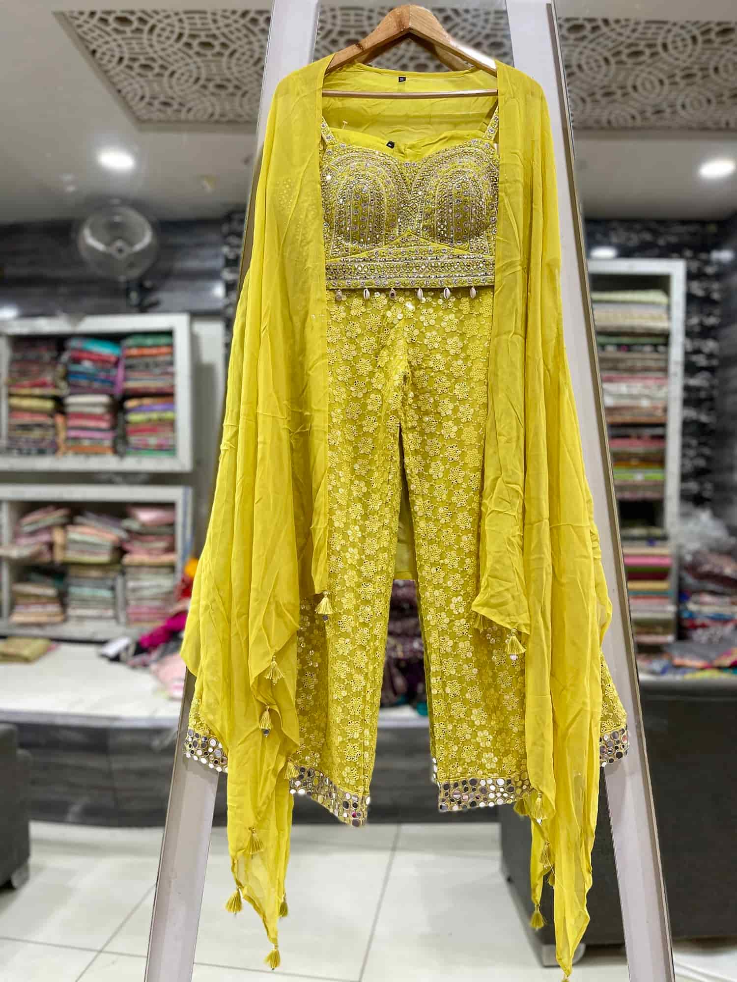 Top Fabric Retailers in Phagwara Best Designer Fabric Retailers Justdial