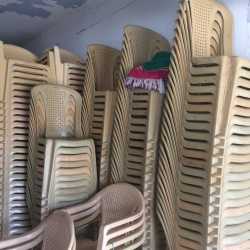 Plastic chairs on top rent near me