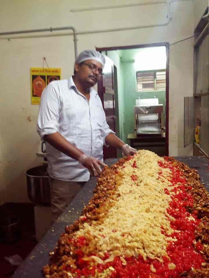 Top Cake Shops in Saram,Pondicherry Best Cake Bakeries Justdial