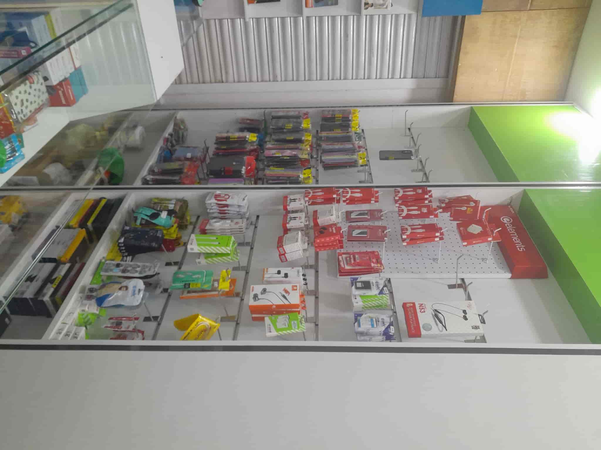 Lucky Mobile in Tirukannur,Pondicherry Best VIMobile Phone Recharge