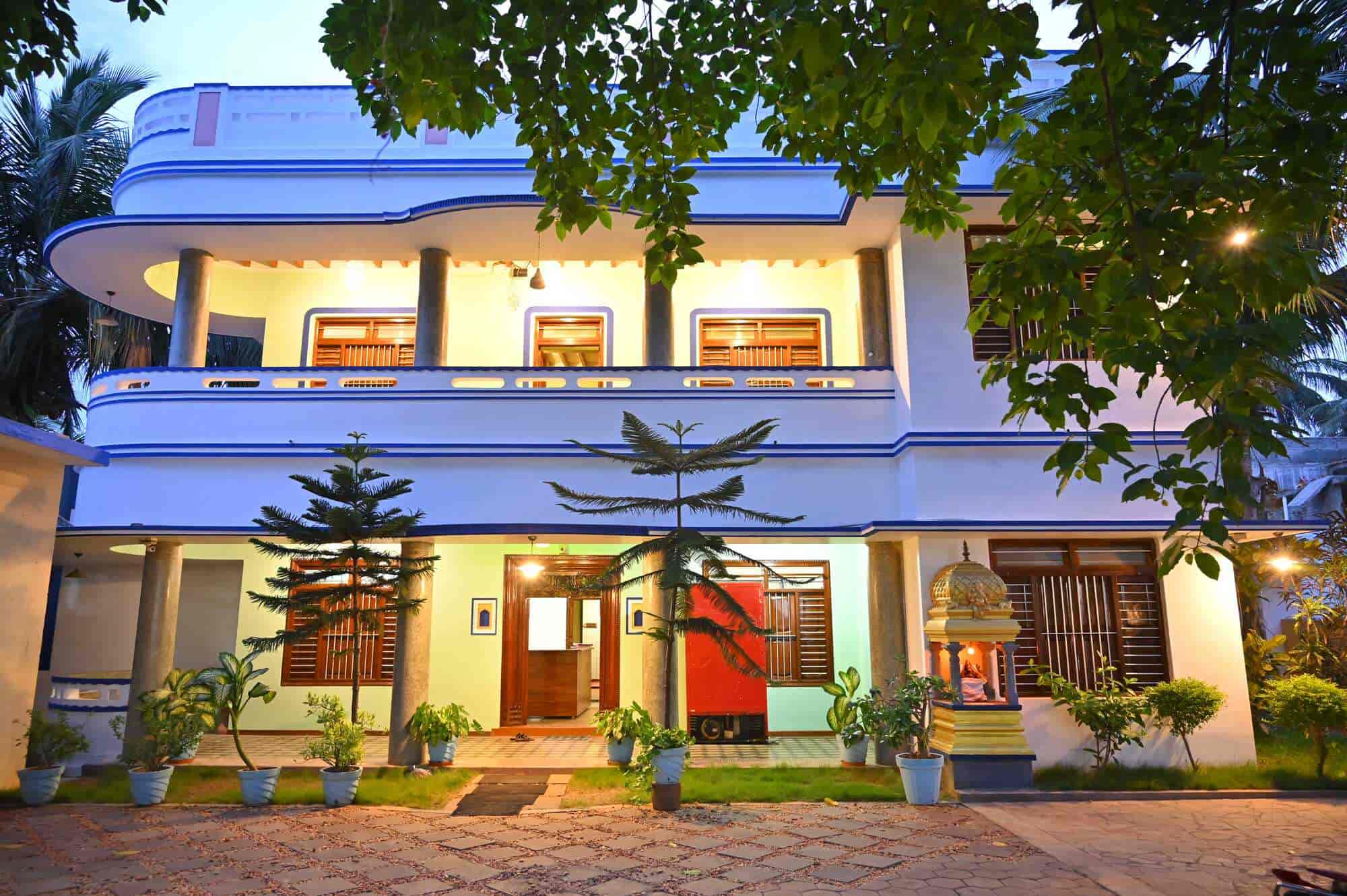 Book LES Bogan Veillea Heritage Guest House in Auroville,Pondicherry