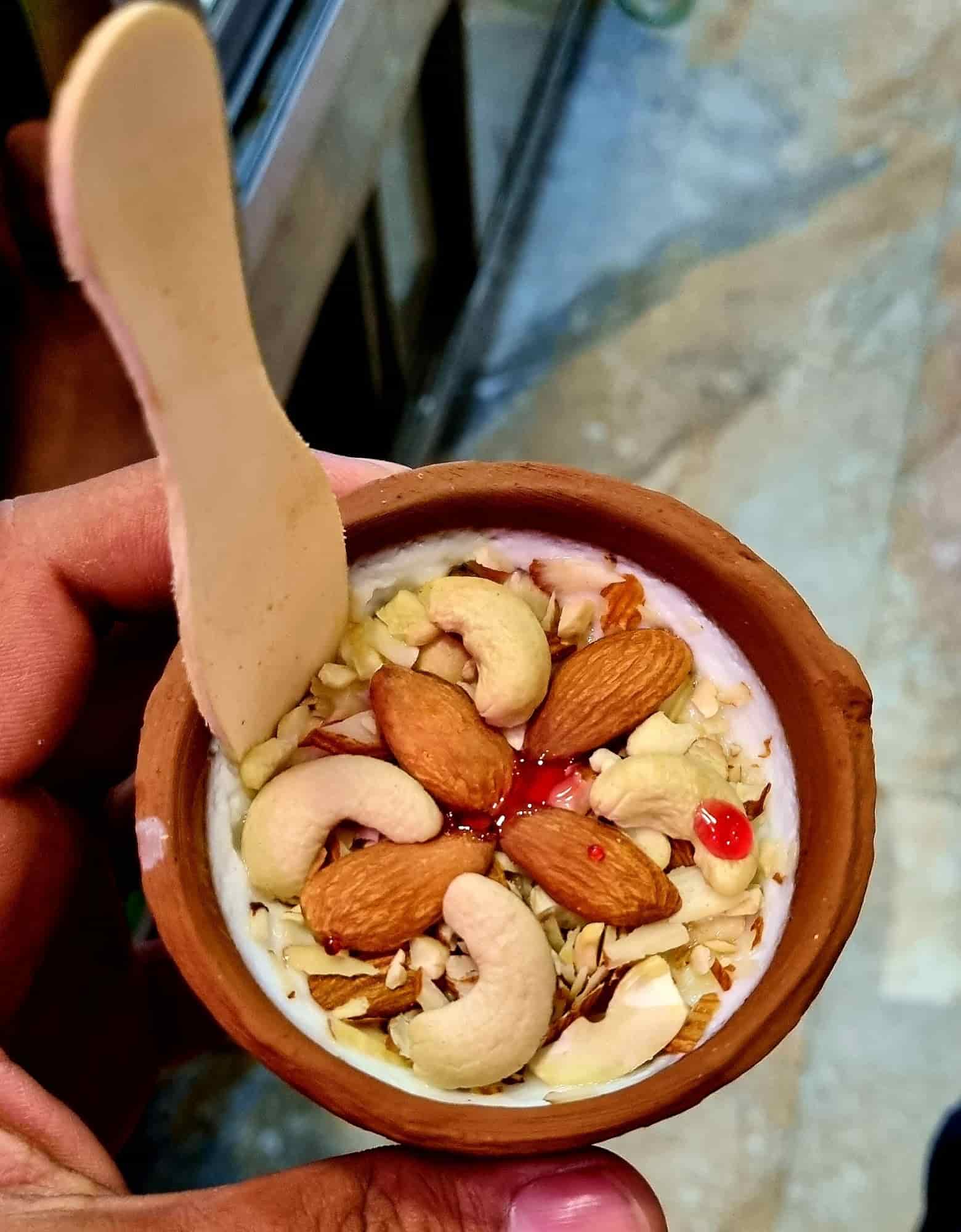 Shyam sanwariya sweets and restaurant in Ajhara,Pratapgarhuttar