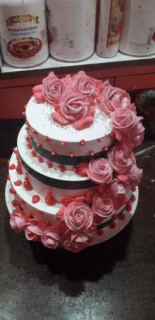 Share more than 68 cake town pratapgarh best in.daotaonec